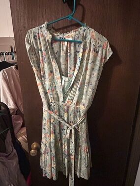 LC Lauren Conrad Mint Floral Pleated Belted Dress